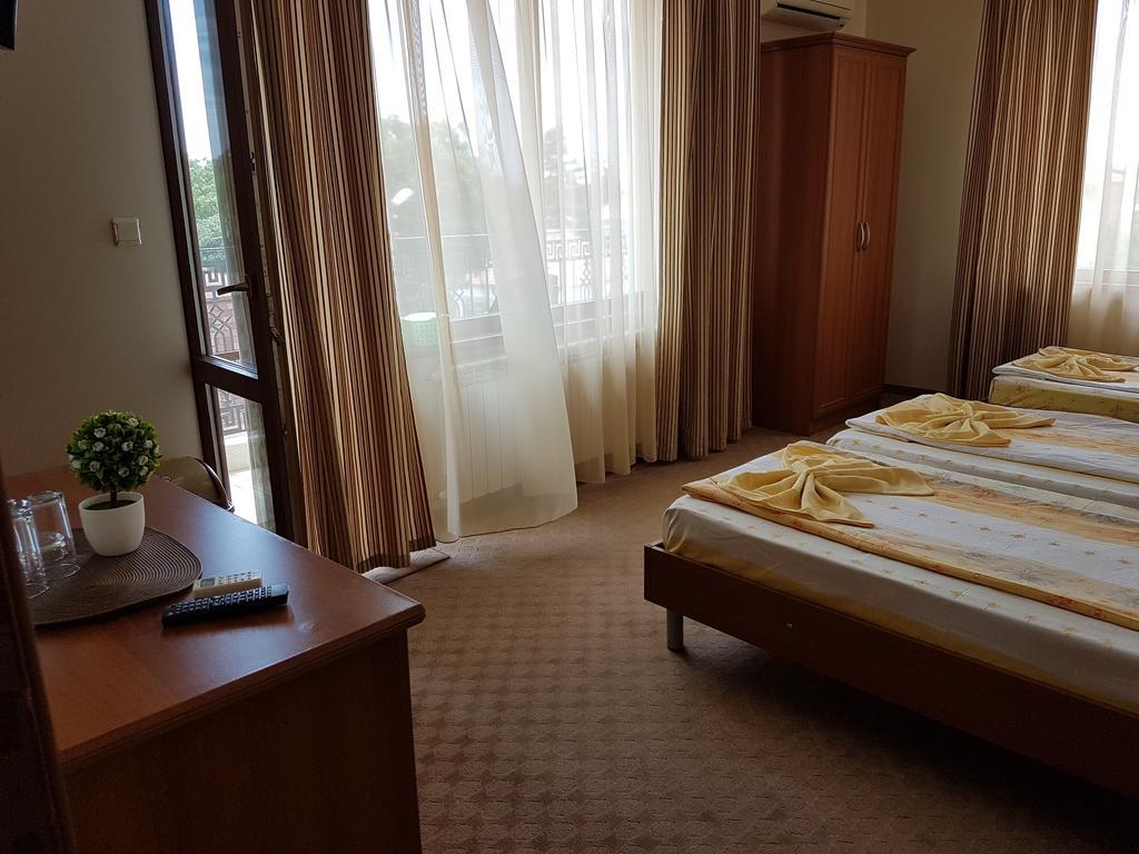Guest House Markovi Aheloy Buitenkant foto