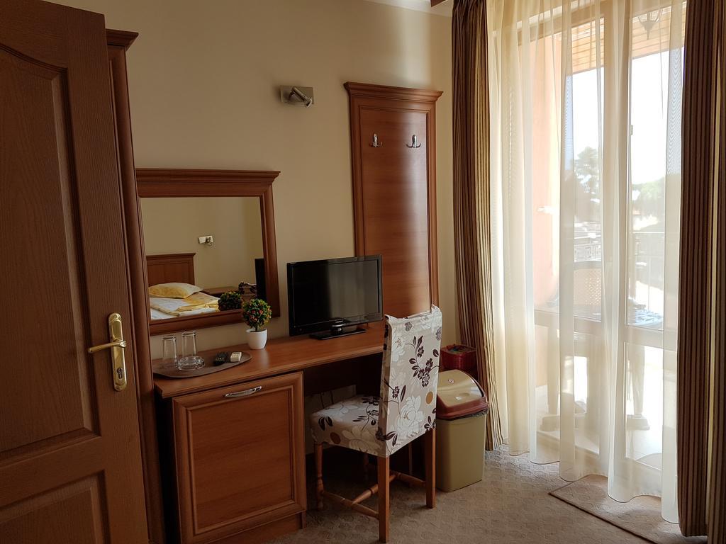 Guest House Markovi Aheloy Buitenkant foto