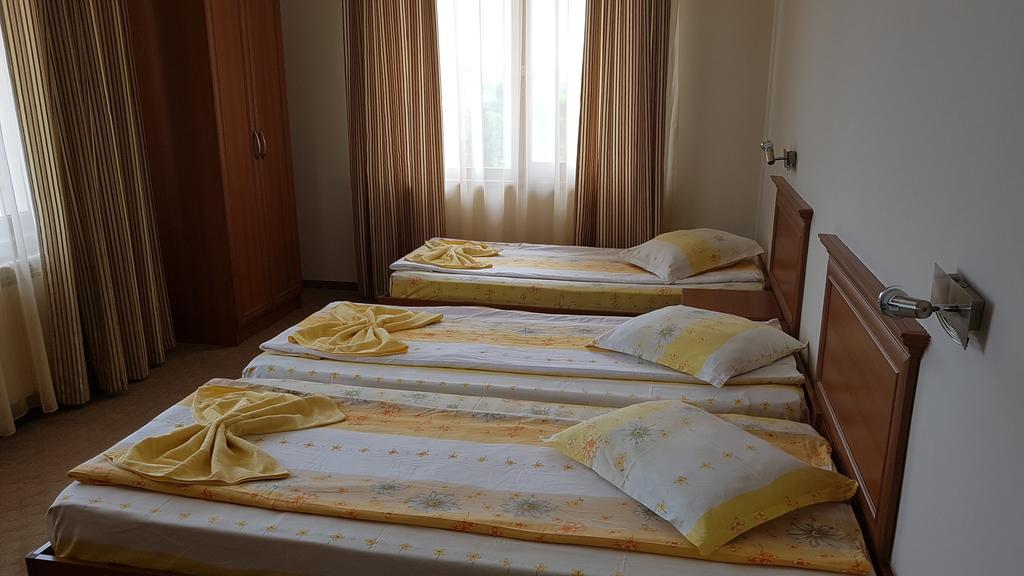 Guest House Markovi Aheloy Buitenkant foto
