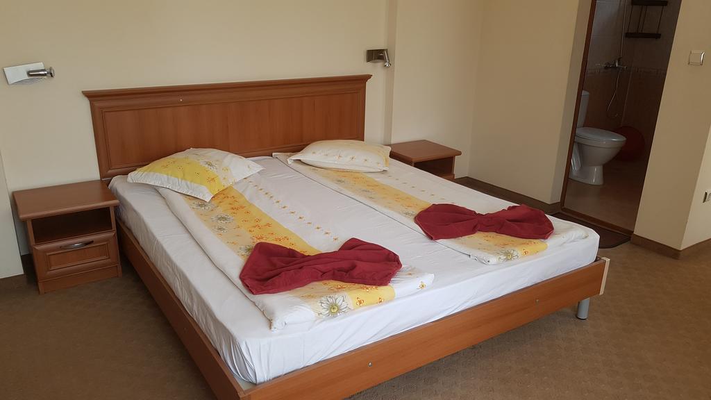 Guest House Markovi Aheloy Buitenkant foto